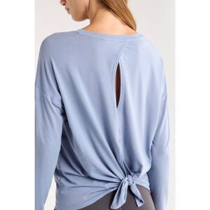 Zella Breathe Long Sleeve Crewneck Split Size Small Athletic T-shirt NEW